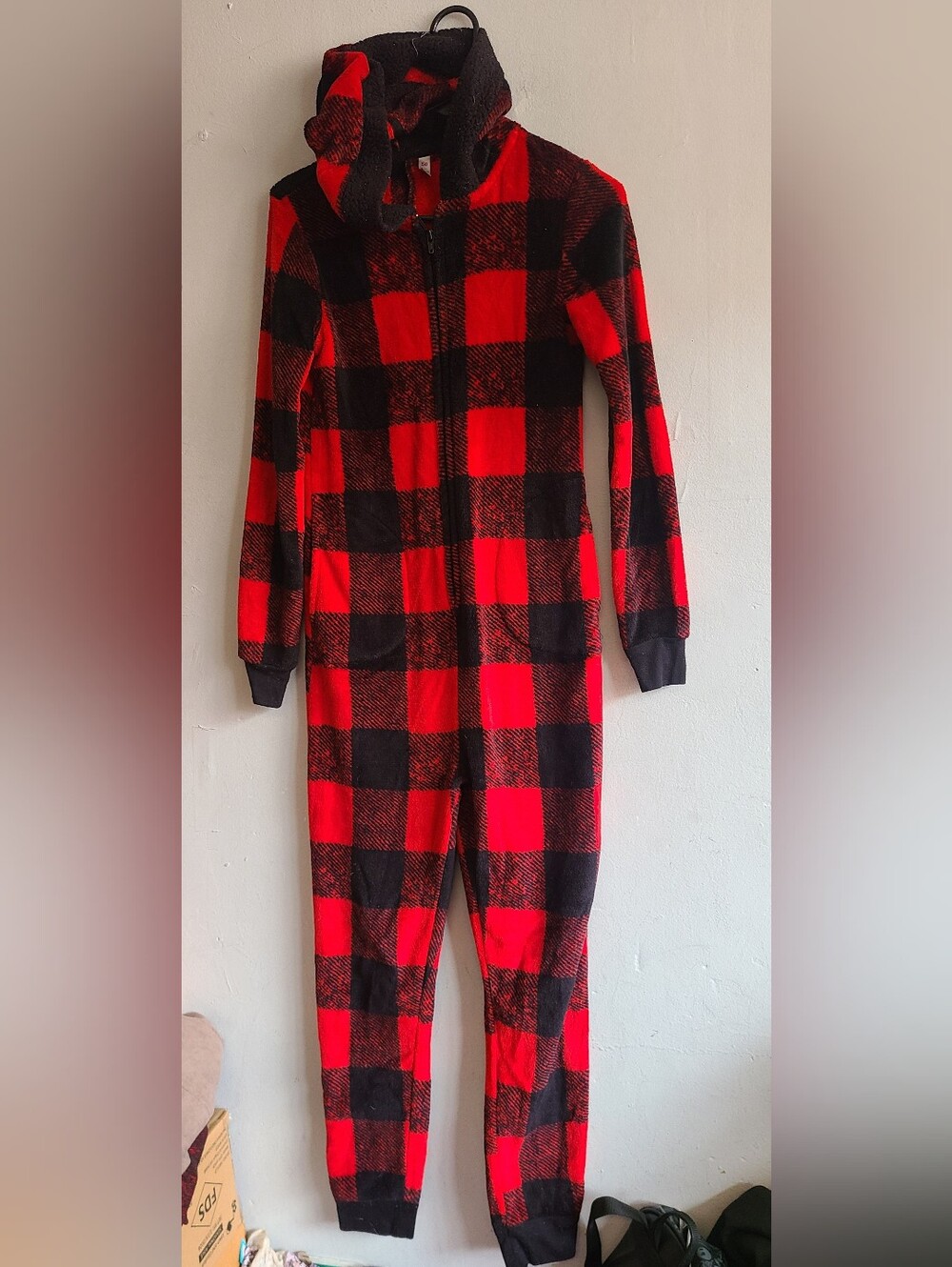 Women's XS red/black buffalo plaid fleece one piece sleeper suit hooded pajamas